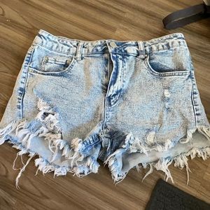 cut off jean shorts